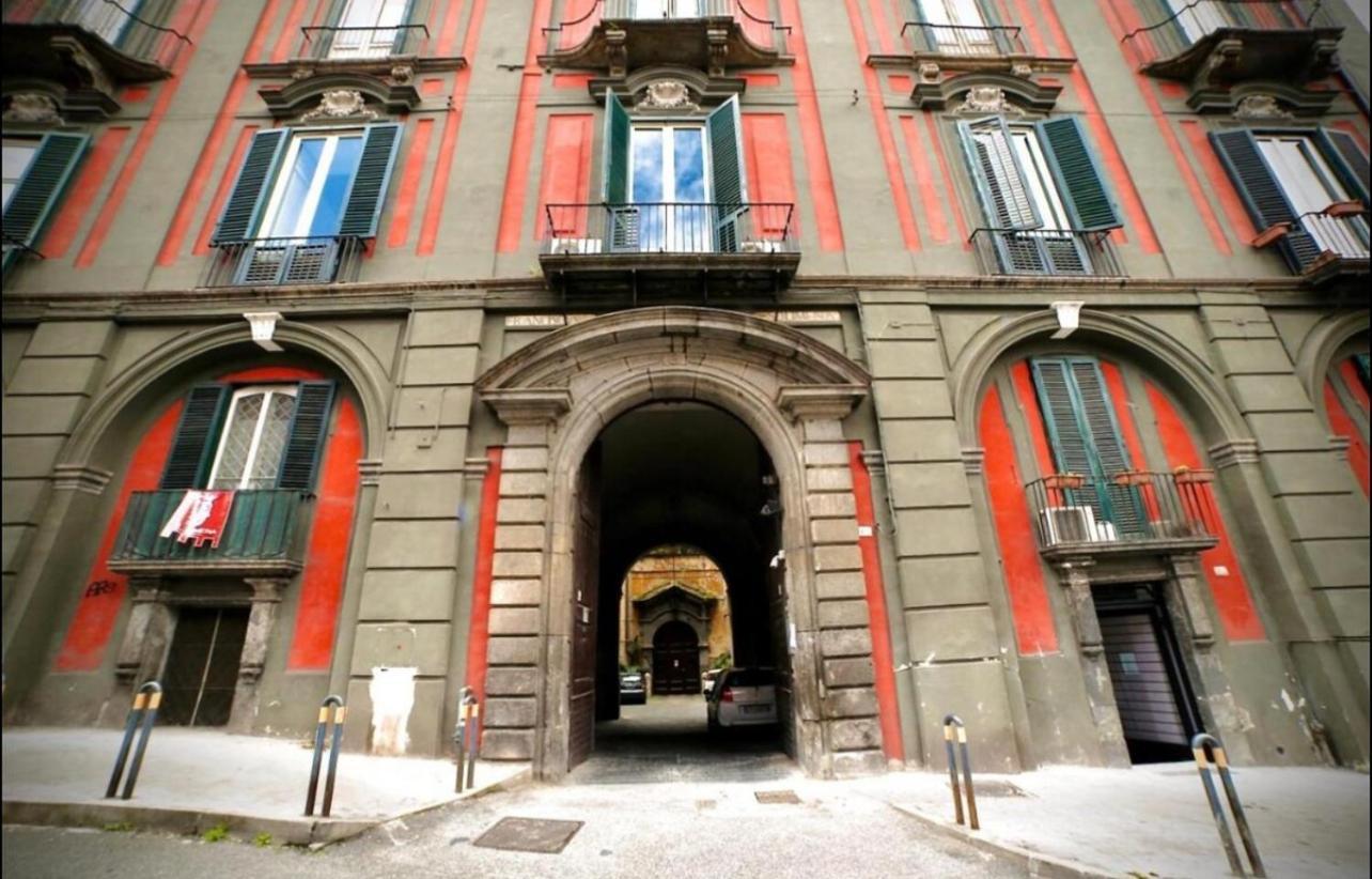Casa Diva A 5 Passi Dal Museo Archeologico Lejlighed Napoli Eksteriør billede